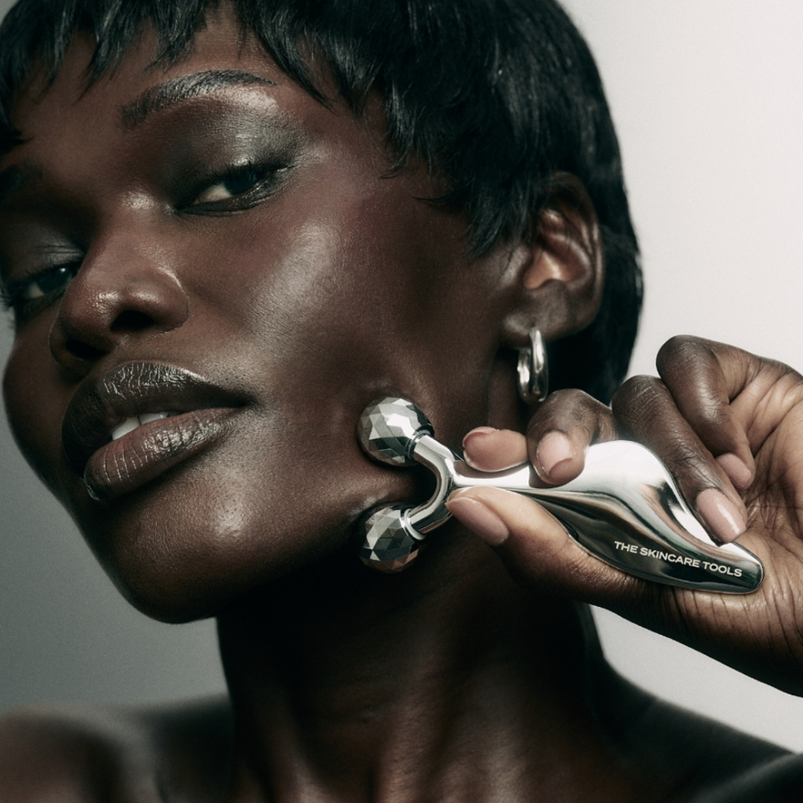 What Is Lymphatic Drainage? A Modern Guide to Sculpted, De-Puffed Skin