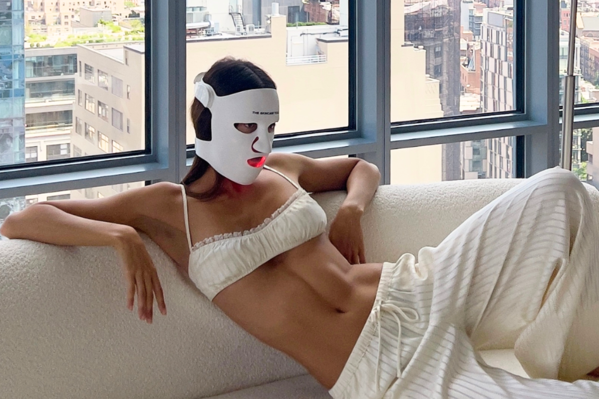 The Red Light Mask Worn By Models In New York And Dermatologists In Oxford