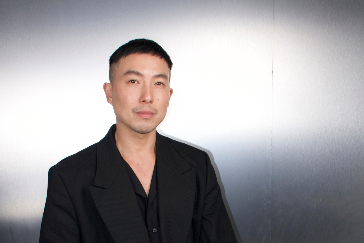 Celebrity Makeup Artist Kristyan Low's Sculpting Technique For A 5-Minute Facelift